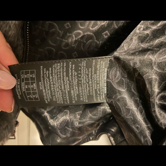 Fur Vest - Picture 6 of 9